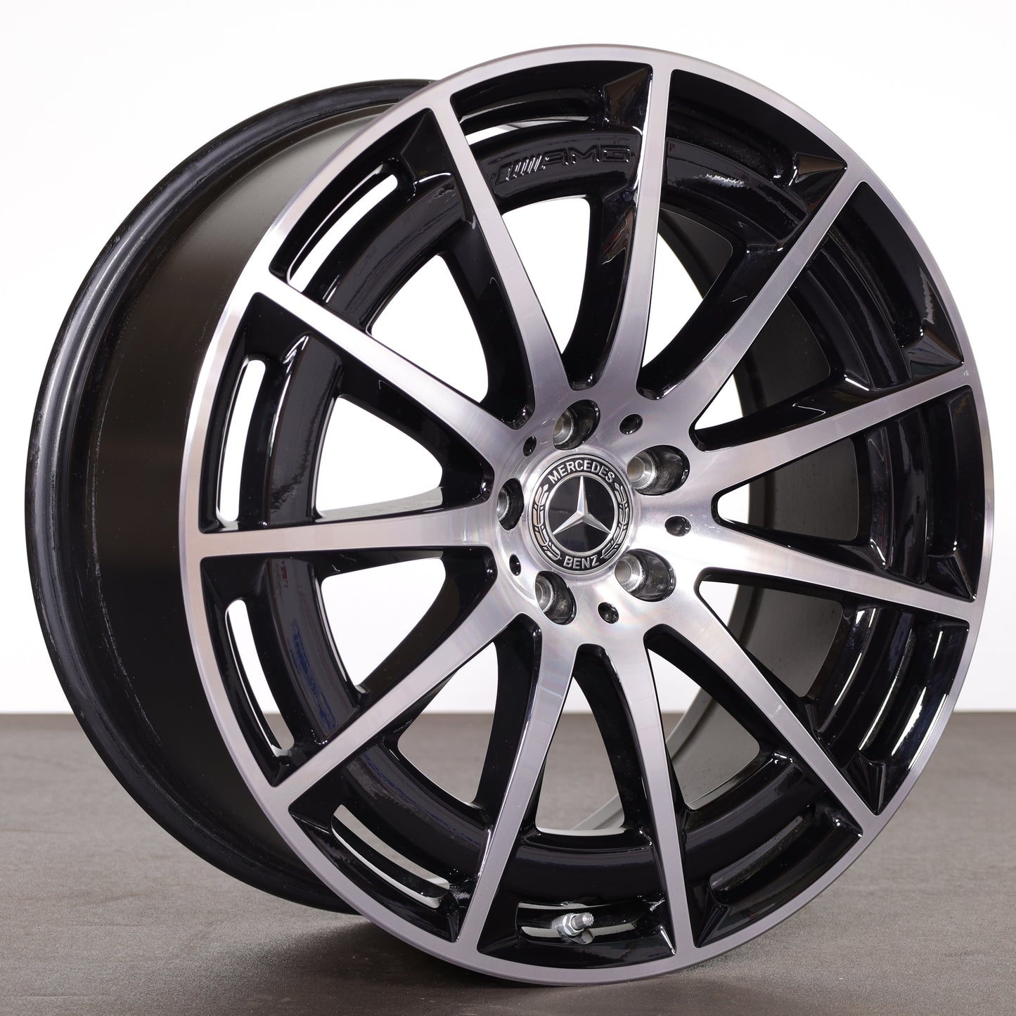 4x original Mercedes EQS Alufelgen 9,5 x 21 ET41 A2974011400 EQS W297 V297