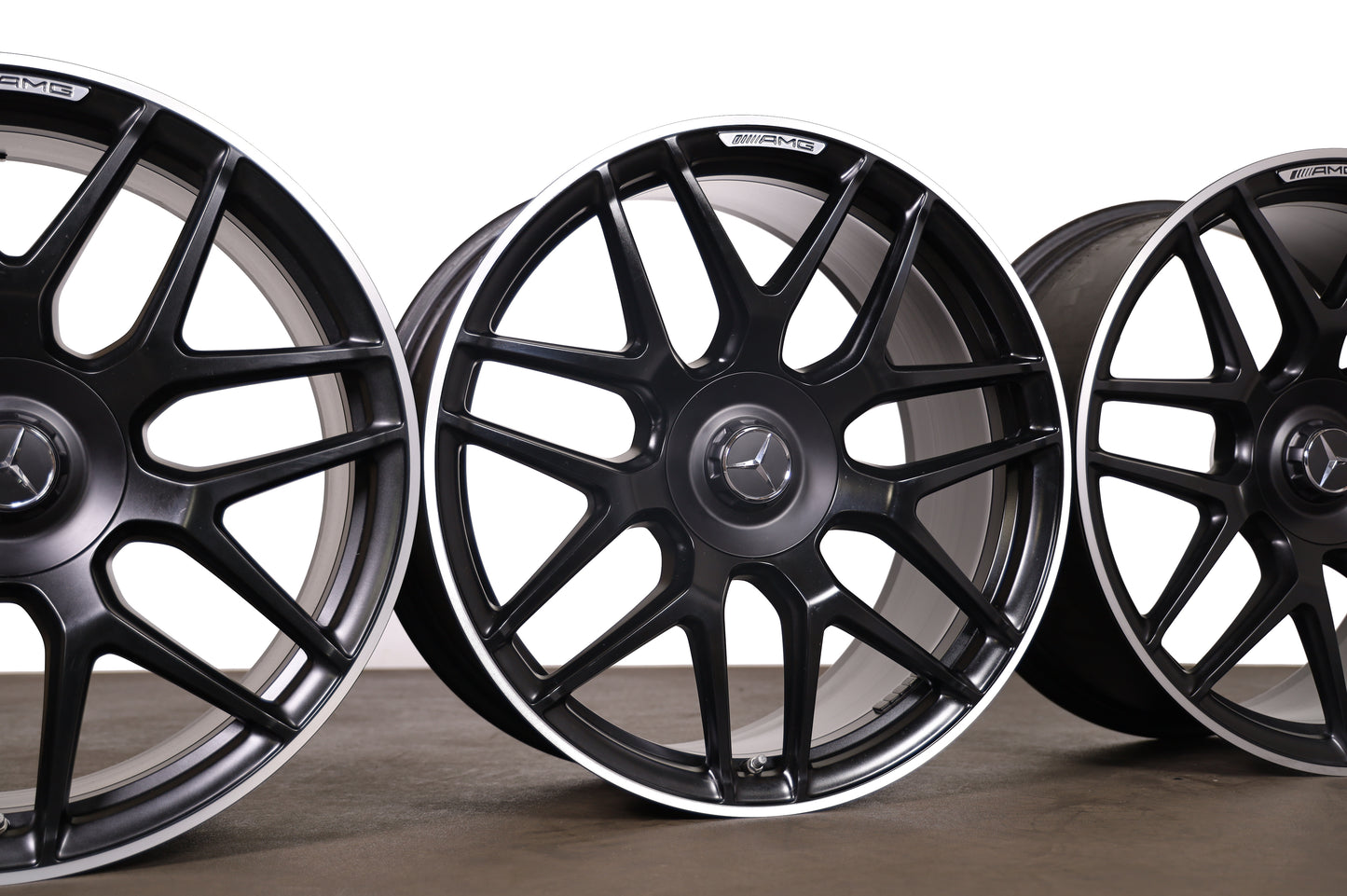 4x original Mercedes-AMG Alufelgen 10 x 22 ET36 G-Klasse G63 W463 A4634012000