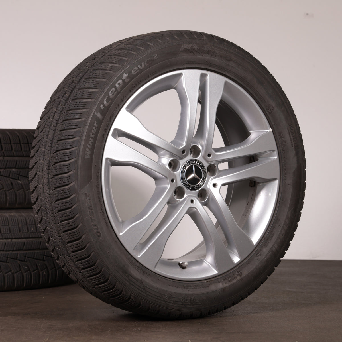 Original Mercedes GLA Winterräder 18 Zoll GLA X156 W156 A1564011300