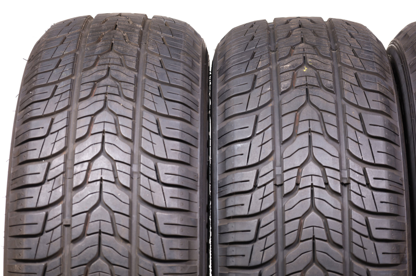 4x Sommerreifen 265/60 R18 110V Yokohama Geolander H/T mit 8 mm Profil