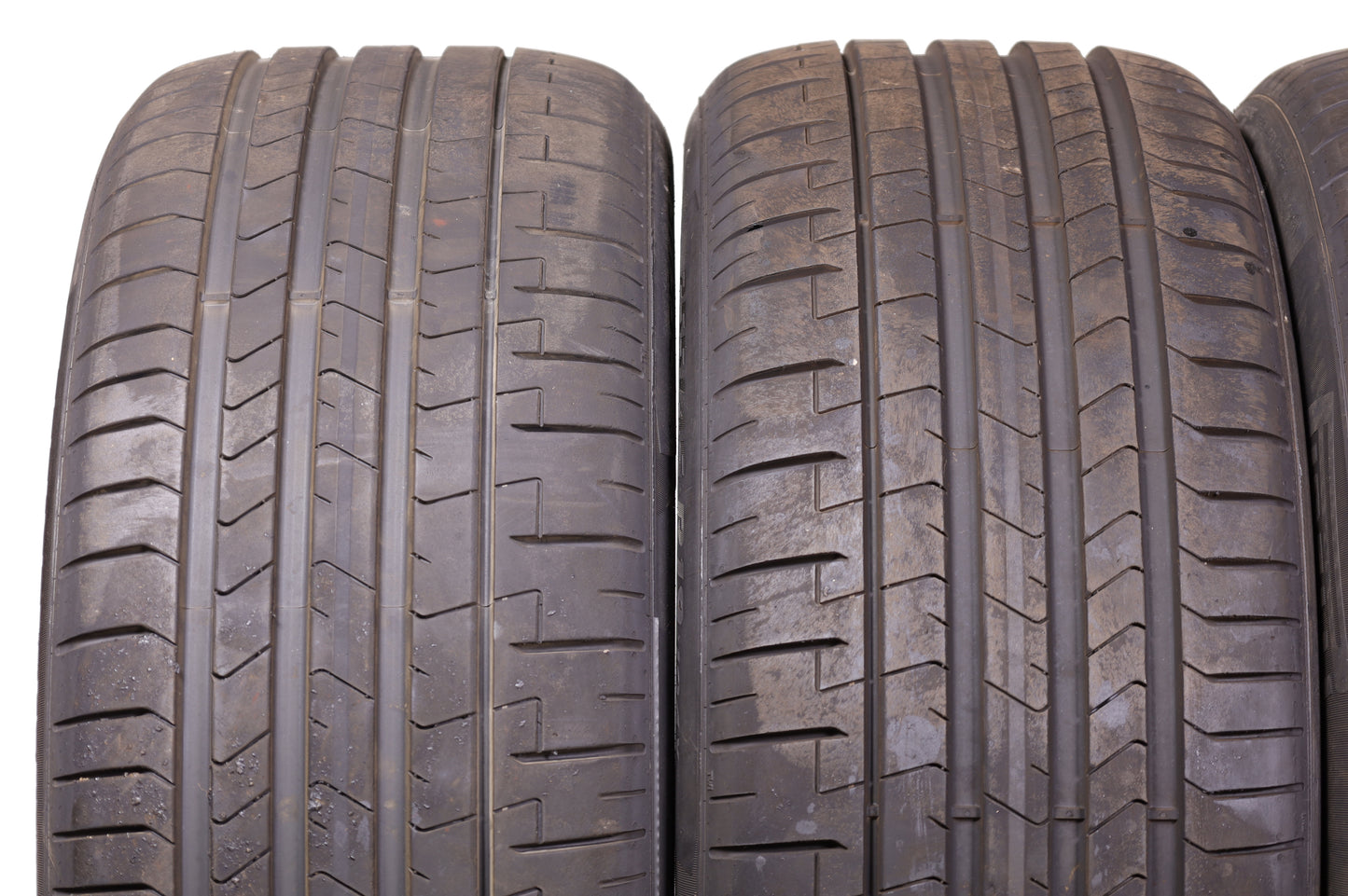 4x Sommerreifen 255/45 R19 104Y XL Pirelli Pzero pz4 MO-S mit 6,5-7 mm Profil