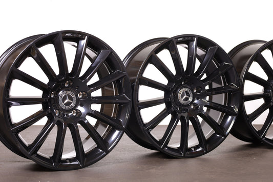 4x original Mercedes-AMG Alufelgen 8,5 x 20 ET32 A4634011700 G-Klasse W463 W463A STRONGER THAN TIME EDITION