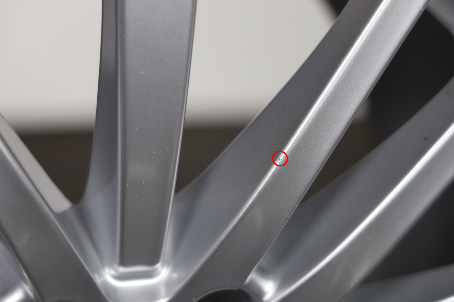 Porsche Panamera G2 971 Alufelgen 20 Zoll Original 9,5+11,5J ET71/ET68 mit RDK Sensoren