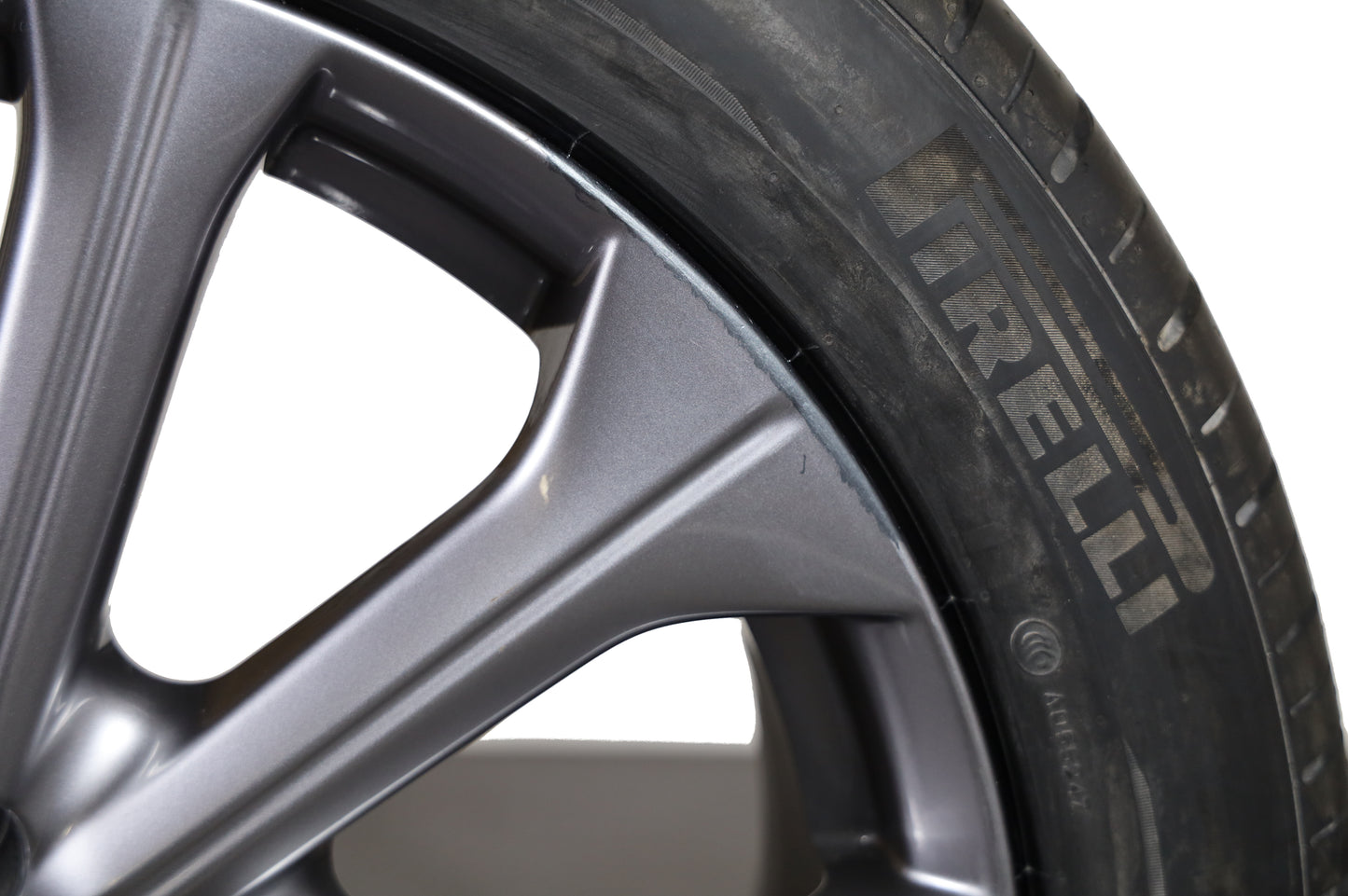 Mazda CX-60 CX-80 Sommerräder 20 Zoll neue Reifen Pirelli Sommer 9965107500