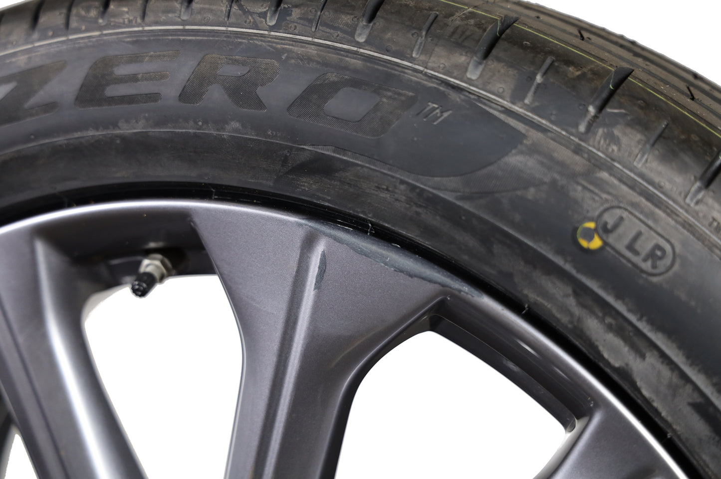 Mazda CX-60 CX-80 Sommerräder 20 Zoll neue Reifen Pirelli Sommer 9965107500