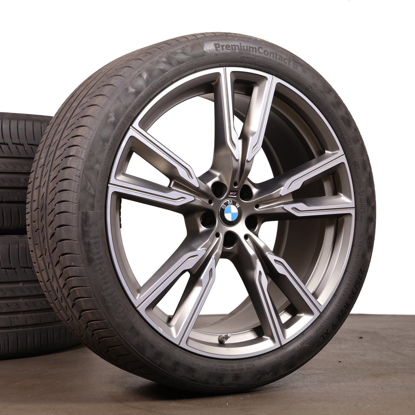 BMW X5 X6 22 Zoll G05 G06 Sommerräder 8072002 Styling 747 M