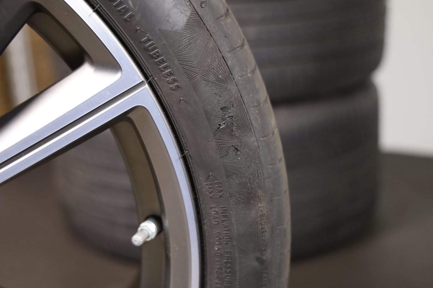 BMW X5 X6 22 Zoll G05 G06 Sommerräder 8072002 Styling 747 M