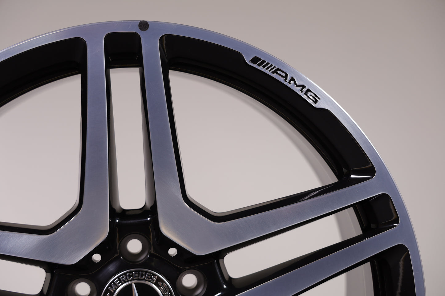 Original Mercedes AMG Schmiedefelge 20 Zoll S63 S65 W221 CL 63 65 A2214013202