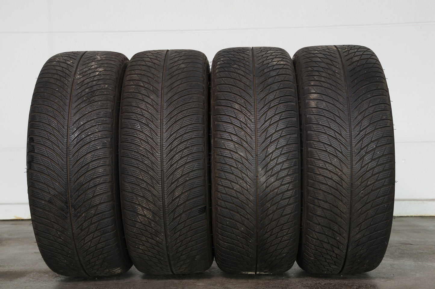 Original Mercedes Winterräder GLA GLB 35 45 AMG A2474012000 20 Zoll Michelin