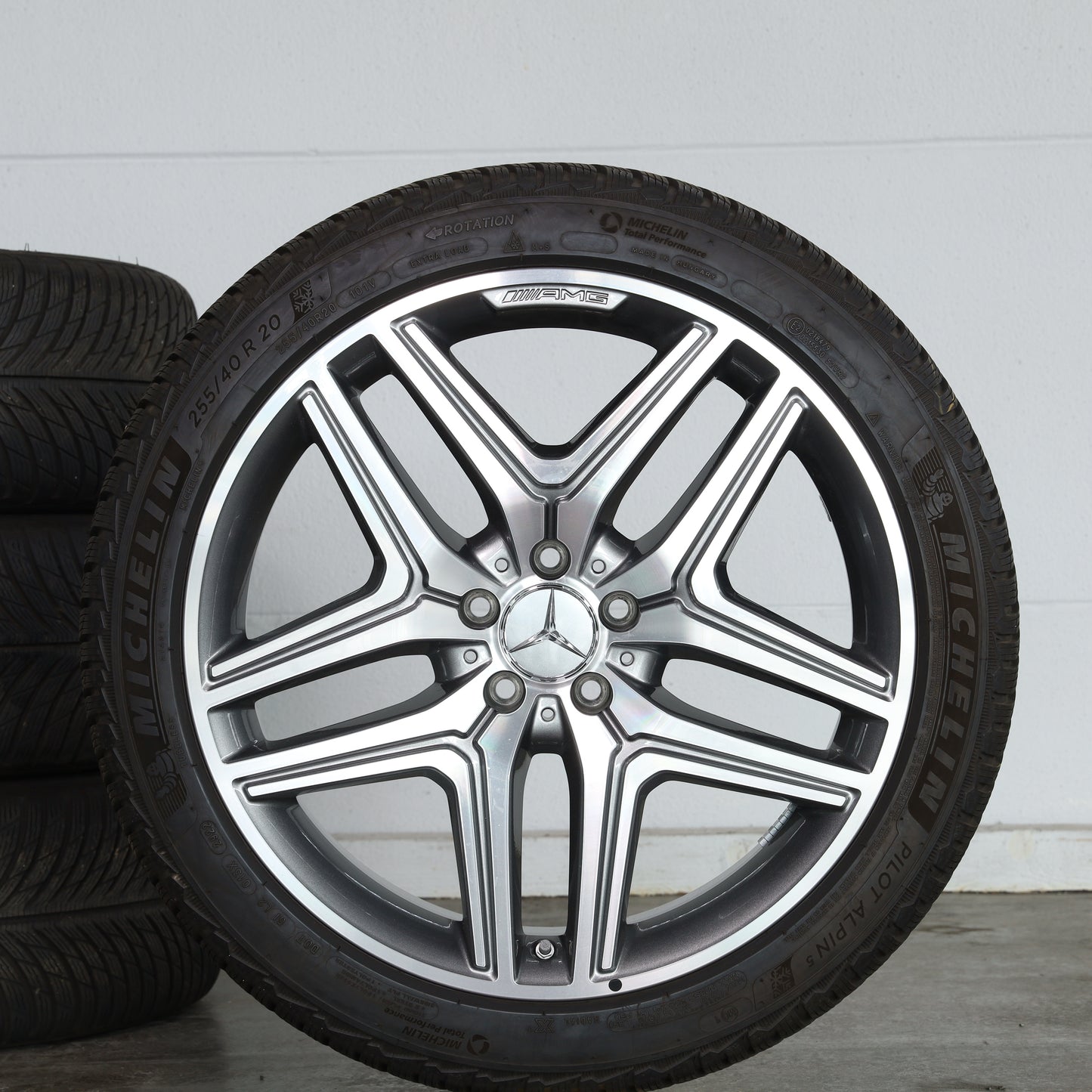 Original Mercedes Winterräder GLA GLB 35 45 AMG A2474012000 20 Zoll Michelin