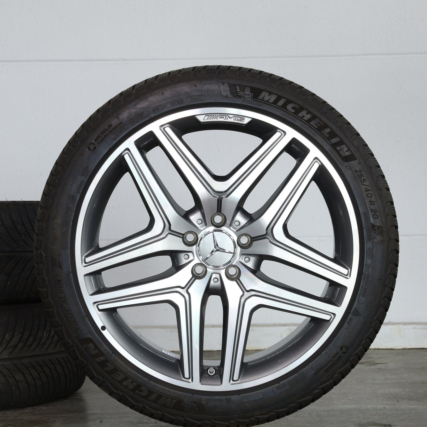 Original Mercedes Winterräder GLA GLB 35 45 AMG A2474012000 20 Zoll Michelin