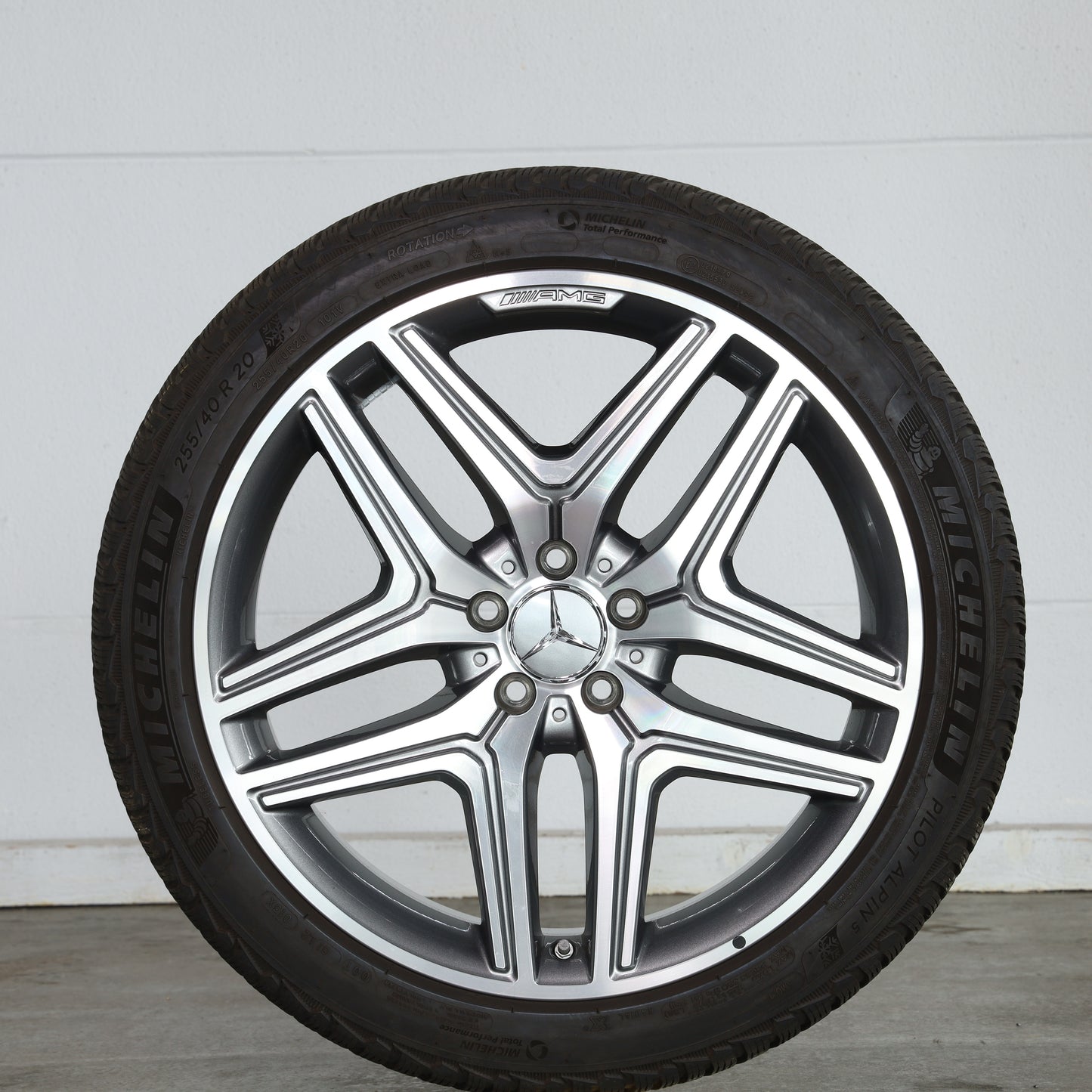 Original Mercedes Winterräder GLA GLB 35 45 AMG A2474012000 20 Zoll Michelin